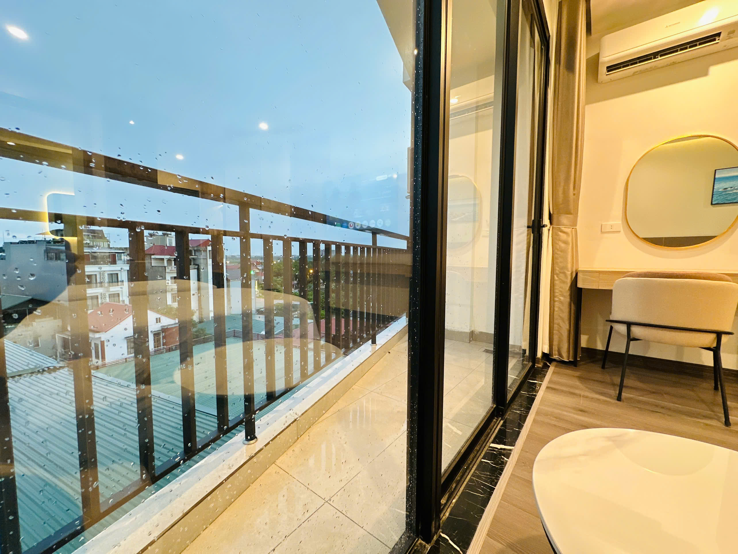 Room Image 1